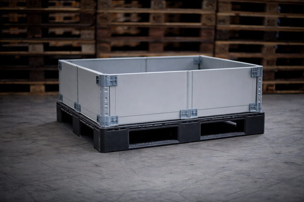 Kunststoffaufsatzrahmen für eine Palette in der Farbe grau