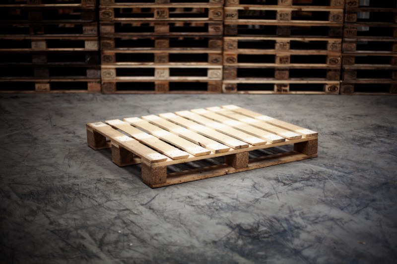 Einwegpalette kaufen bei Fenzel